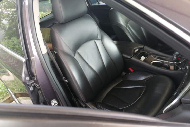 Used Buick Envision 2018 20T Two-Wheel-Drive Leading Model
