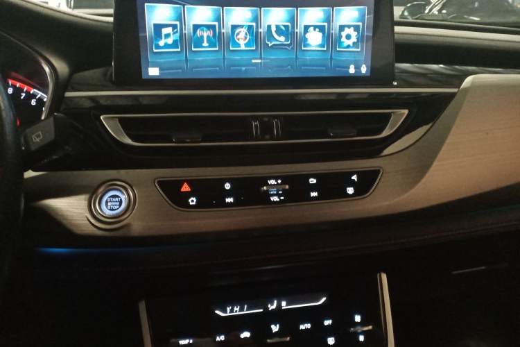 Used Changan CS75 2018 280T Automatic Smart Edition China V-standard
