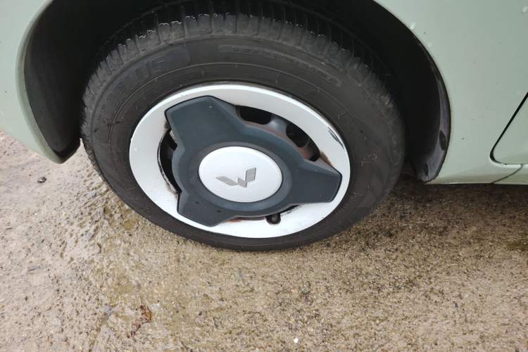 Used Wuling Hongguang MINIEV 2021 Macaron Premium Model – Lithium Iron Phosphate