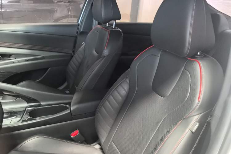 Used Hyundai Elantra 2021 240TGDi DCT LUX Prestige Edition Left Front Seat