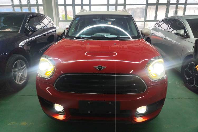 Used MINI Countryman 2018 1.5T COOPER Artist Front