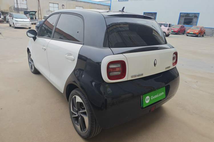 Used ORA Black Cat 2022 351 km HelloKitty Collaboration Edition Lithium-Ion Battery
