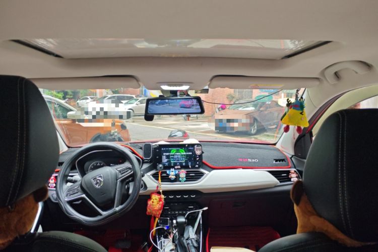 Used Baojun 530 2019 1.5T CVT Luxury Model 7 Seats China V Emission Standard