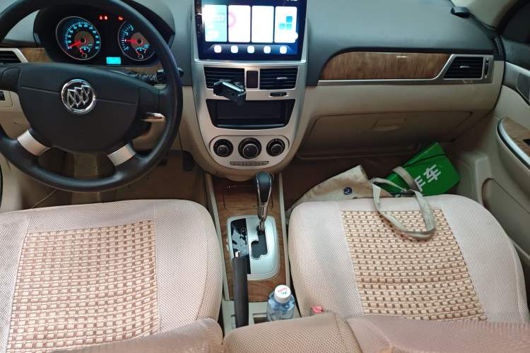 Used Buick Excelle 2013 1.5L Automatic Classic Model Audio And AC Panel
