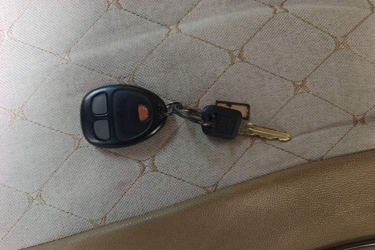 Used Buick GL8 2006 Lu Zun 3.0L CT Comfort Edition
