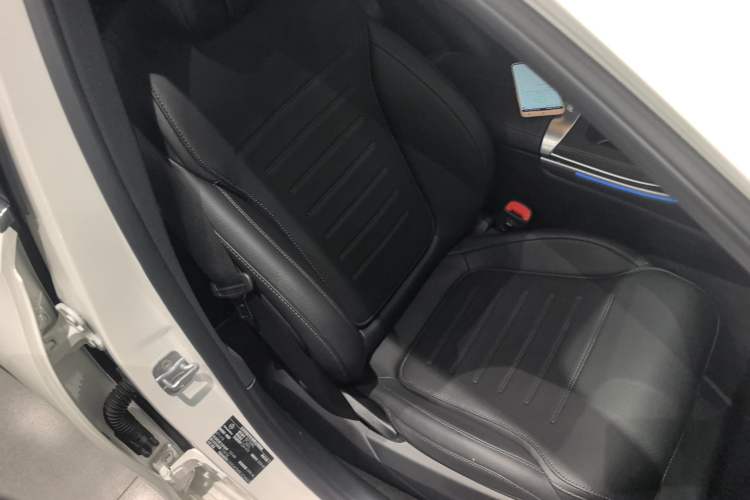 Used Mercedes-Benz C-Class 2024 Second Facelift C 260 L Sport Edition
