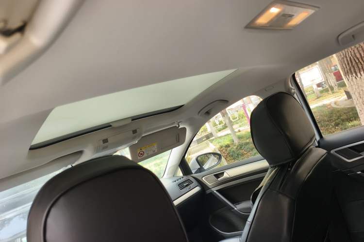 Used Volkswagen Golf 2019 200TSI DSG Comfort & Ambition Edition China VI Standard