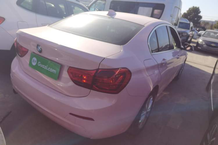 Used BMW 1 Series 2017 118i Fashion Model
