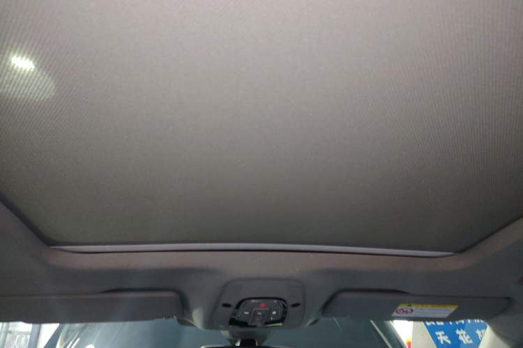 Used Audi Q5L 2022 40T Fashionable and Elegant Model
