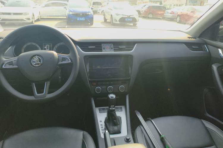 Used Skoda Octavia 2019 TSI280 DSG SmartDrive Luxury Edition China VI