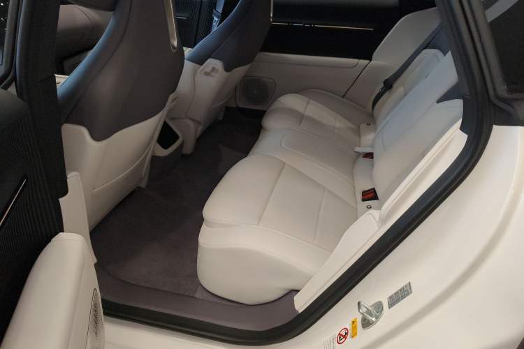 Used Avatr 12 2026 Ultra Pure-Electric All-Wheel-Drive Version
