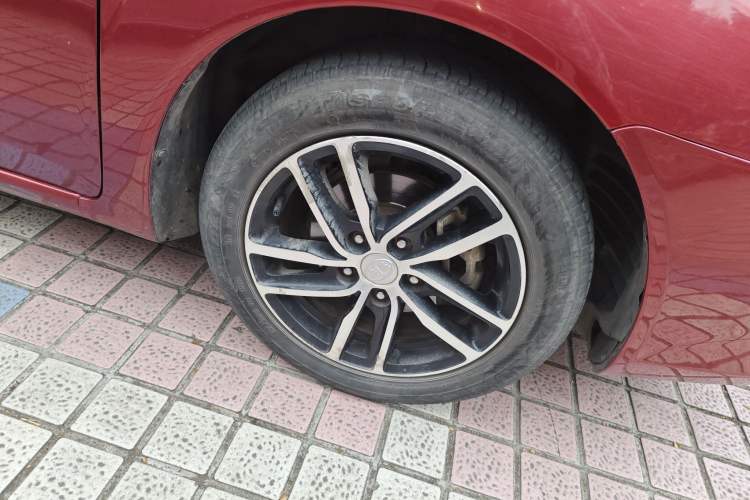 Used Bestune B50 2013 1.6L manual Comfort trim level