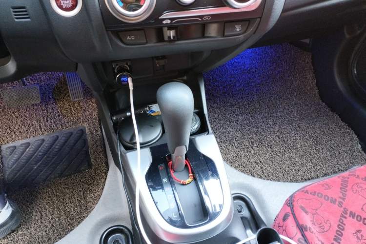 Used Honda Fit 2014 1.5L EX CVT Elite Model
