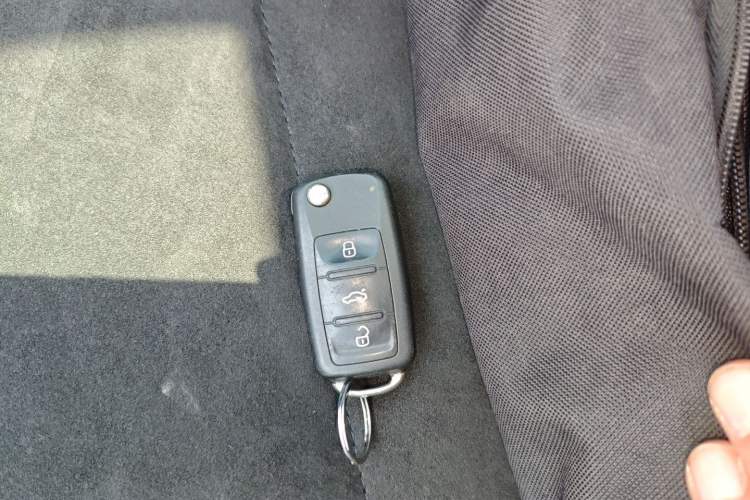 Used Volkswagen Tiguan 2013 2.0 TSI Automatic All-Wheel-Drive Flagship Edition Vehicle Key