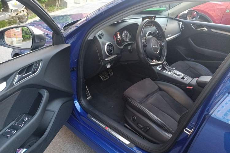 Used Audi S3 2015 S3 2.0T Limousine
