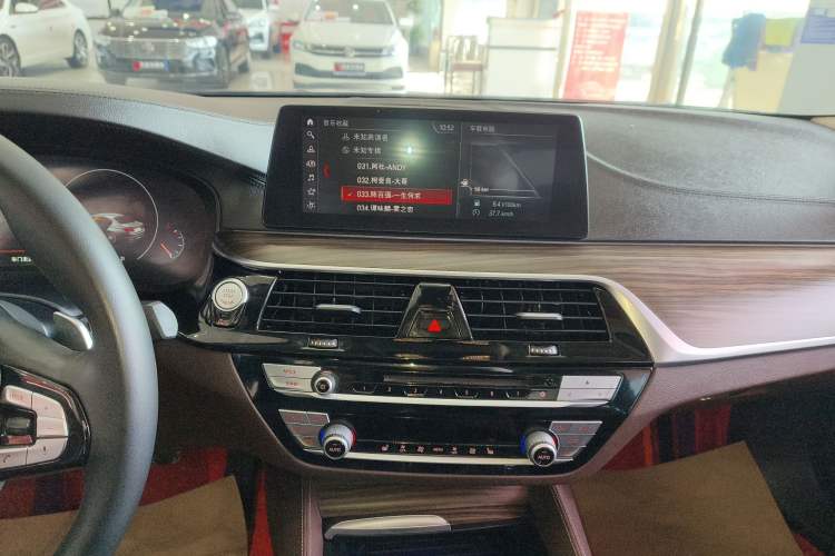 Used BMW 5 Series 2019 530Li xDrive Luxury Package
