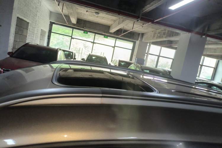 Used CHANGAN CS75 2014 2.0L Manual Luxury Version China V Standard
