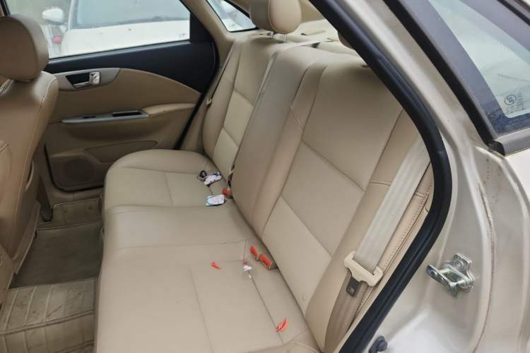 Used Buick Excelle 2013 1.5L Automatic Classic Model