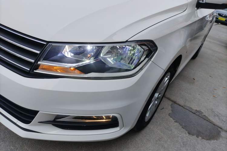 Used Volkswagen Santana 2018 1.5L Automatic Comfort Edition Left Front Headlight