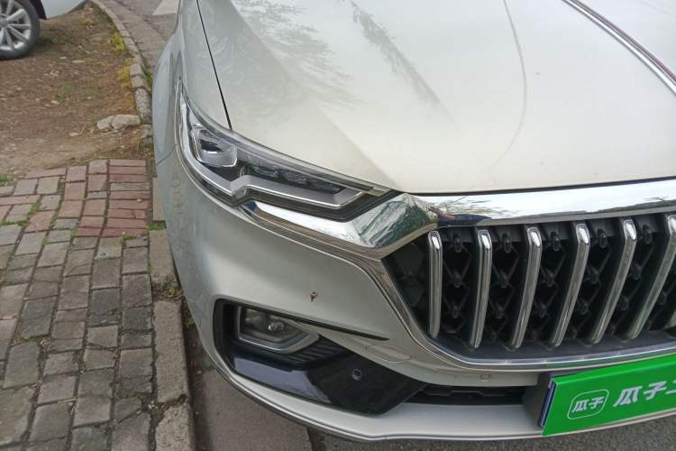 Used Hongqi HS5 2022 Revised Version 2.0T Smart Connect Flagship Edition Right Front Headlight