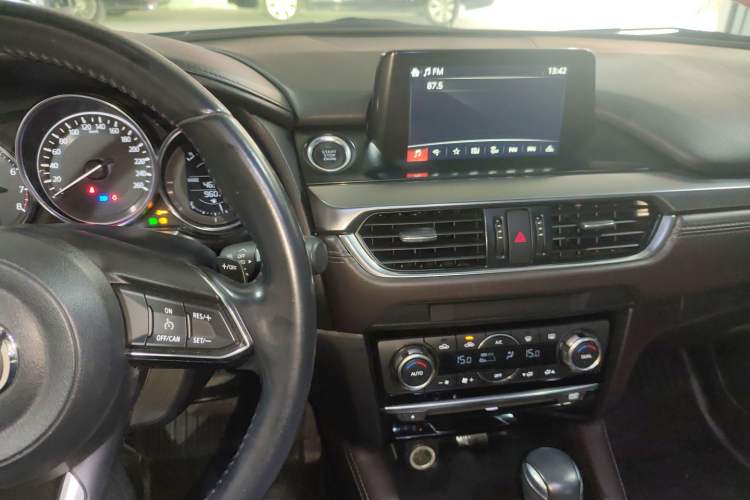 Used Mazda Atenza 2018 2.5L Skyactiv Sport Version China V Standard Audio And AC Panel