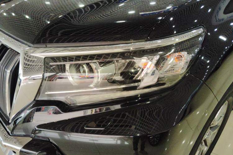 Used Toyota Prado 2019 4.0L TX-L Middle East