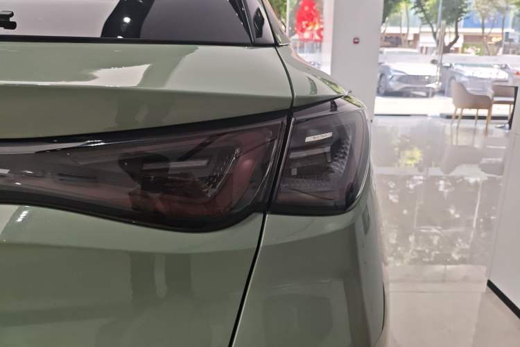 Used BYD Seal 06GT 2025 Intelligent Driving Version 605 Heatwave Edition Right Rear Taillight