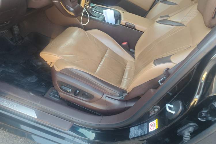 Used Lexus ES 2018 300h Premium Edition China V Standard