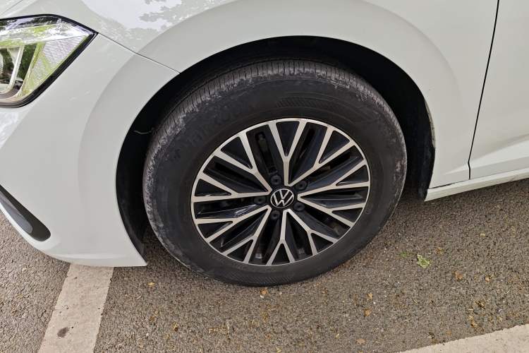 Used Volkswagen Sagitar 2024 200TSI DSG Flyover Edition Left Front Wheel Hub