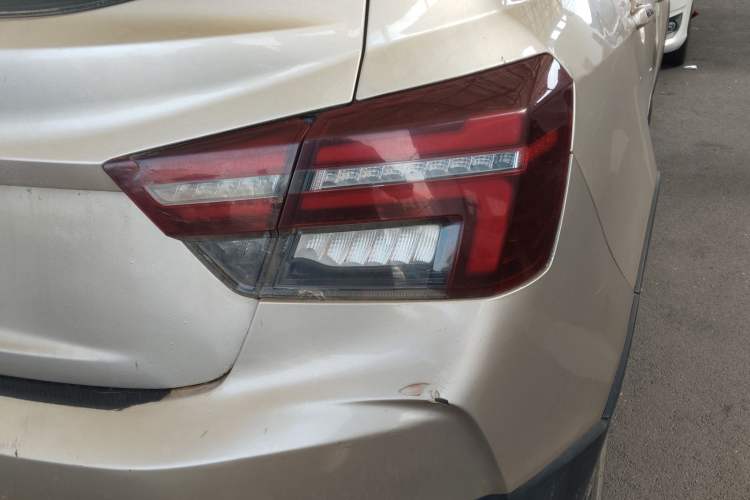 Used Geely Auto Vision S1 2018 1.5L Manual FENGXING Model