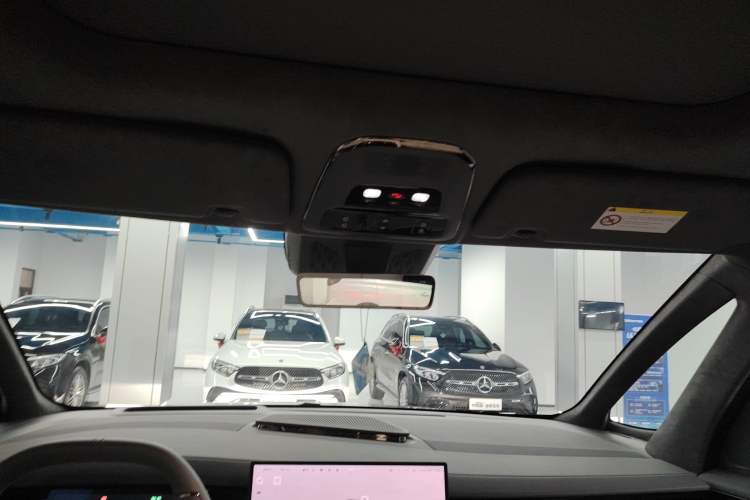 Used Zeekr 009 2024 7-Seater Walk-Through Version Four-Wheel Drive 108 kWh
