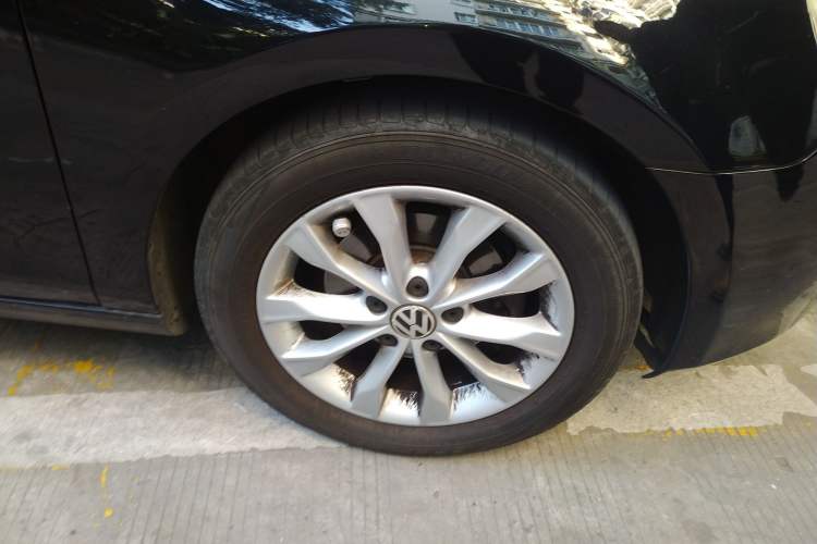 Used Volkswagen Golf 2011 1.6L Automatic Comfort Model