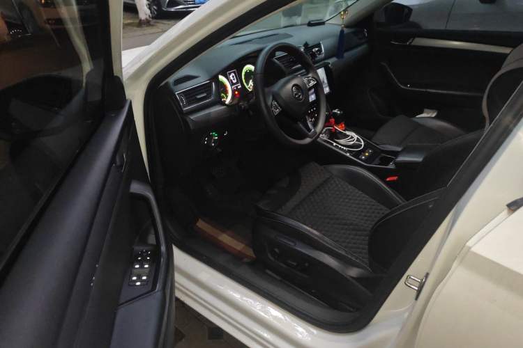 Used Skoda Superb 2018 TSI280 DSG Comfort Edition China V Standard
