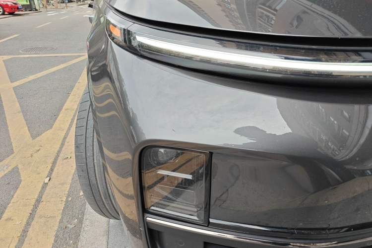 Used Li Auto L9 2022 Max model Right Front Headlight