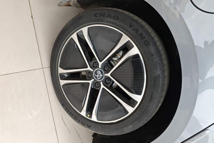 Used BYD Han 2020 EV Long-Range Luxury Model
