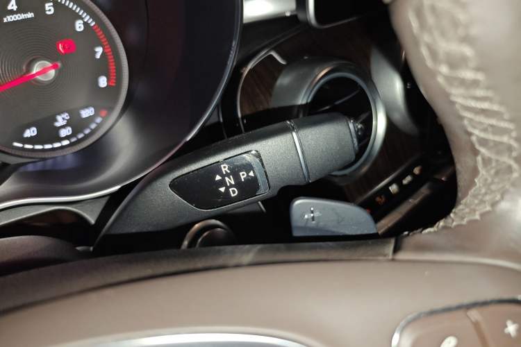 Used Mercedes-Benz GLC 2017 GLC 260 4MATIC Dynamic Edition
