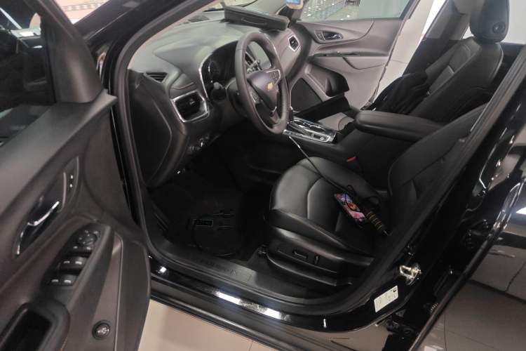 Used Chevrolet Equinox 2019 535T Automatic YuJie Edition China V Standard