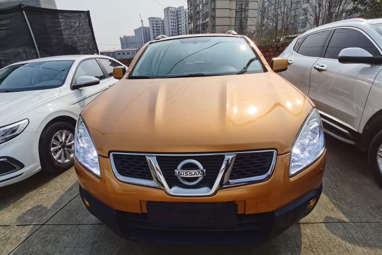 Used Nissan Qashqai 2015 2.0 XL Cool Fire MT 2WD
