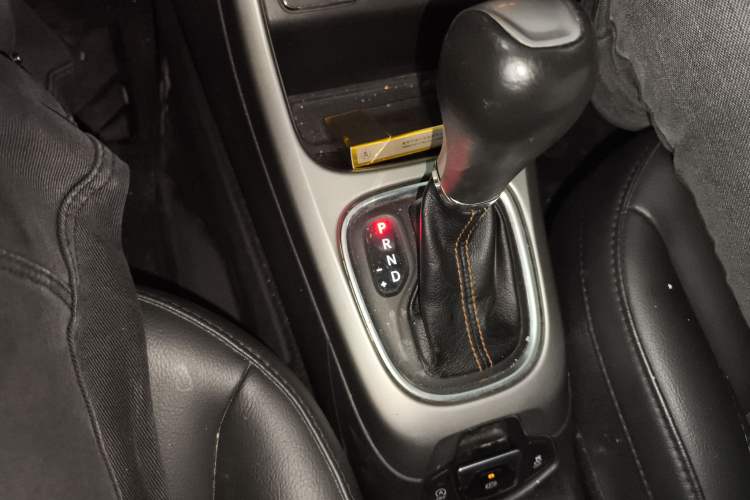 Used Jeep Compass 2017 200T Automatic Enjoyment Version
