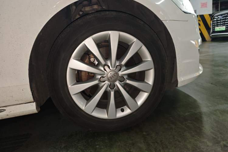 Used Audi A6L 2017 TFSI Technology Edition Right Front Wheel Hub