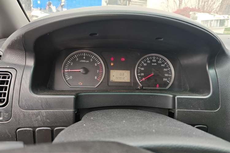 Used FORTHING Lingzhi 2018 M3 1.5L 7-Seater Standard Model
