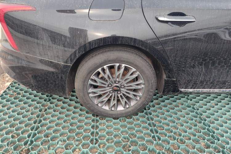 Used Hongqi H5 2024 1.5T DCT Smart Connect Flagship Edition
