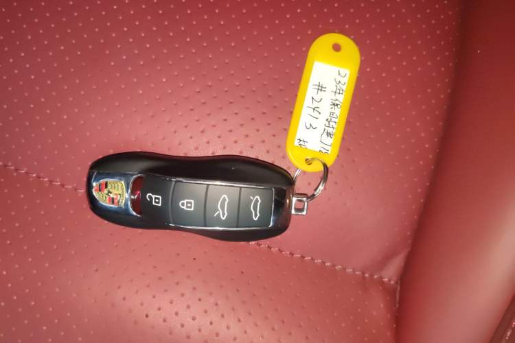 Used Porsche 718 2023 Boxster Style Edition 2.0T Vehicle Key
