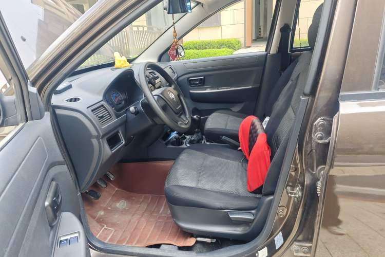 Used Dongfeng Fengon 330 2016 1.2L Manual Base Version DK12-07
