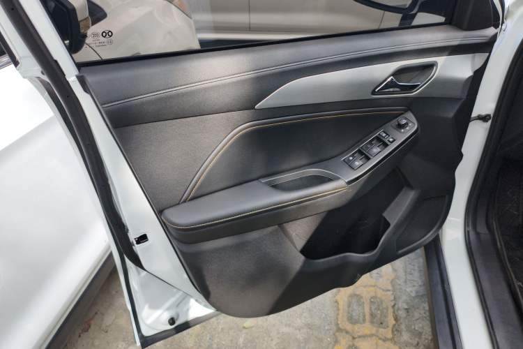 Used BAIC Beijing X3 2021 1.5T CVT Glory Edition
