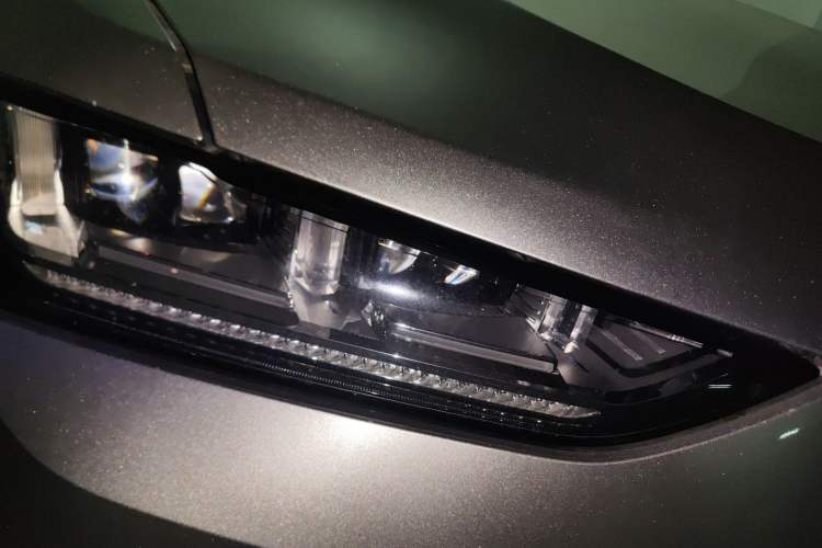 Used Wey VV7 2017 2.0T Ultra-Luxury Version
