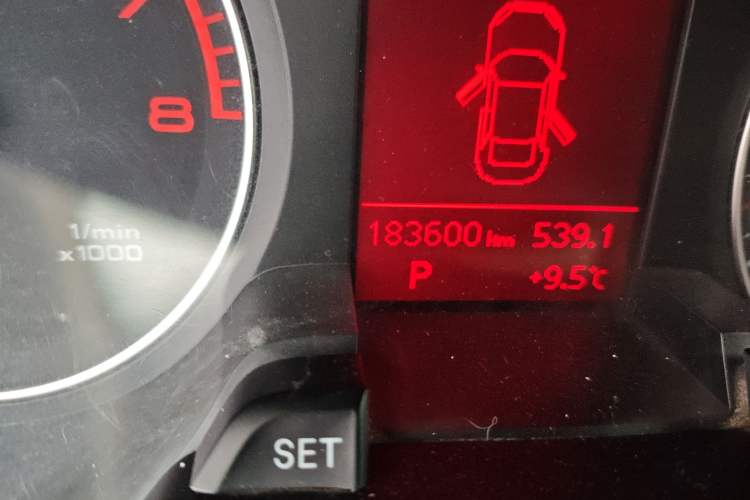 Used Audi A4L 2011 1.8 TFSI Comfort Model
