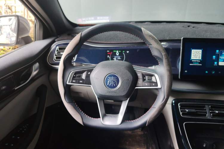 Used BYD Qin PLUS 2021 DM-i 55KM Flagship Model Steering Wheel