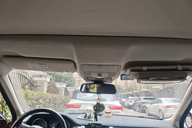 Used Land Rover Range Rover Evoque 2016 2.0T SE Smart Glow Edition
