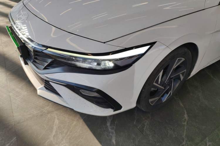 Used Hyundai Elantra 2023 1.5L CVT GLX Elite Edition
